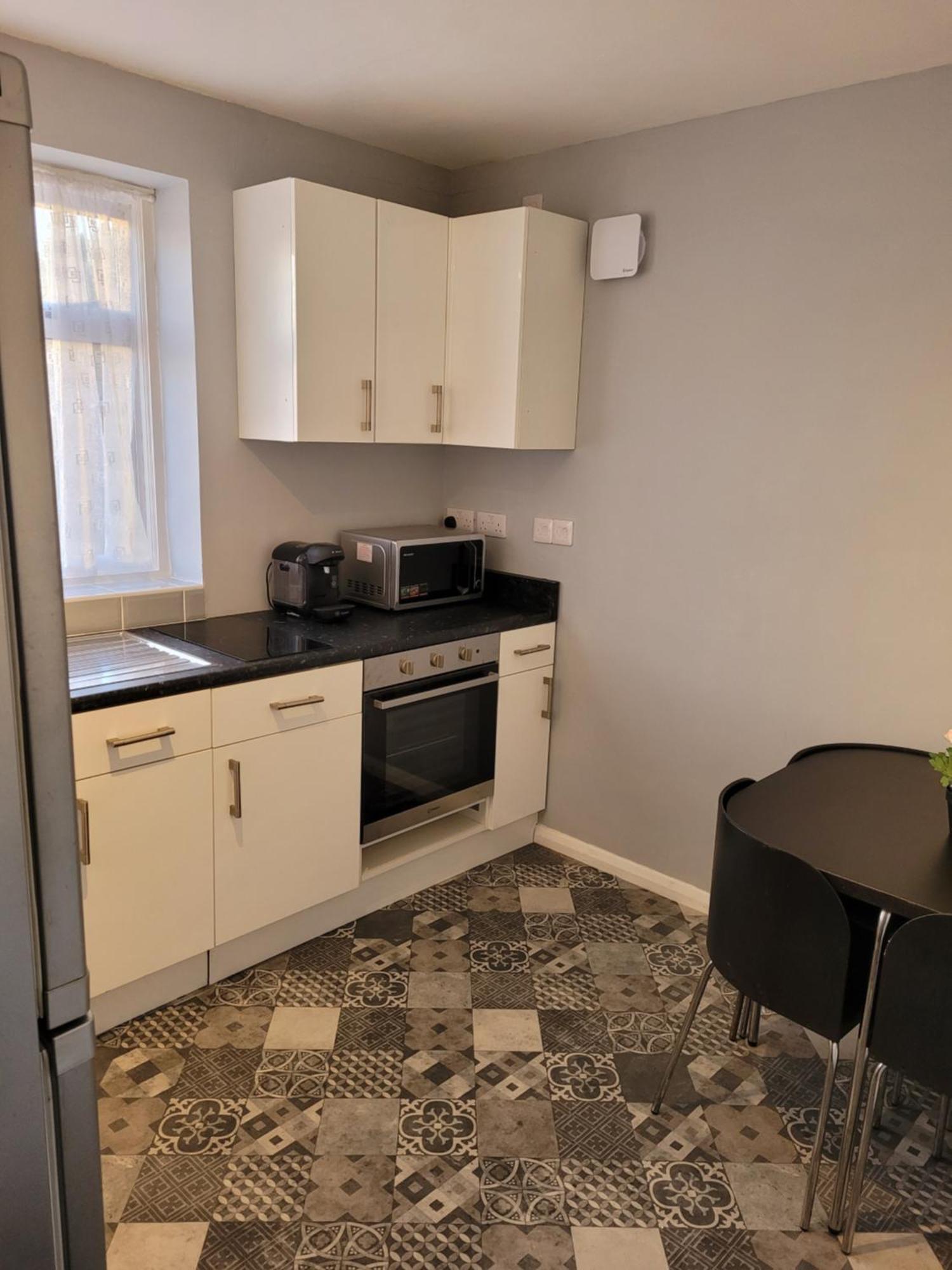 Silvertree Lodge - 2 Double Bed Flat With Parking Hemel Hempstead Εξωτερικό φωτογραφία